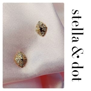 Stella & Dot | Eden gold Stud Earrings